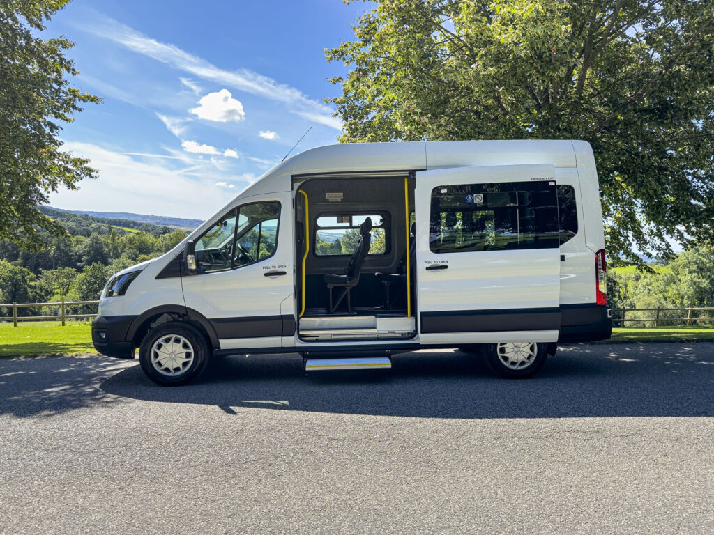 Gm Ford Etransit 6